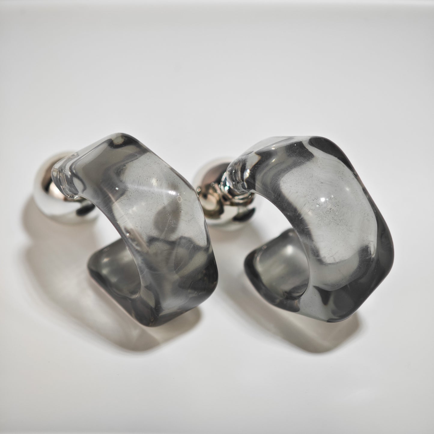 Black Loop